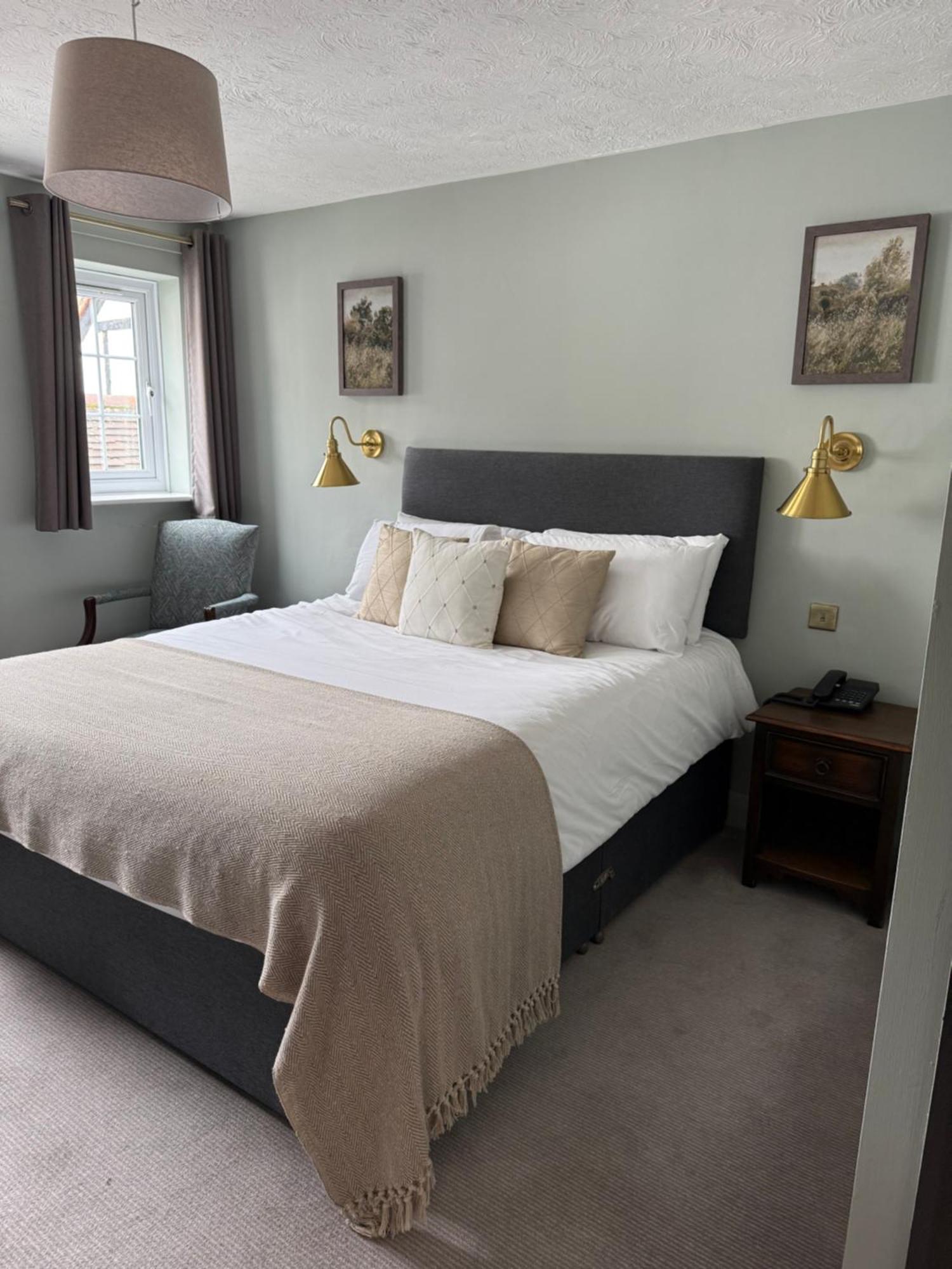 The New Inn Heckfield Hook  Esterno foto